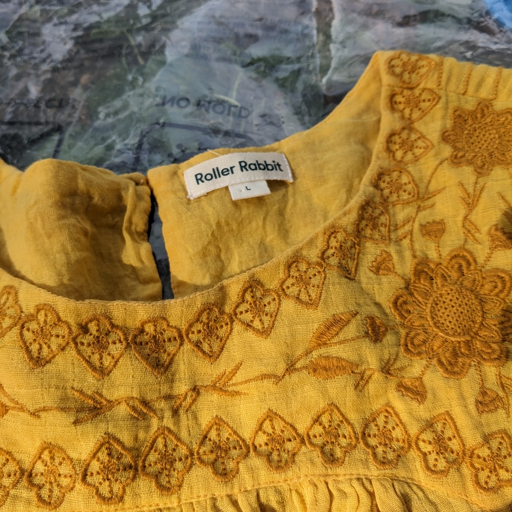 Roller Rabbit Mustard Embroidered Top - Picture 2 of 2